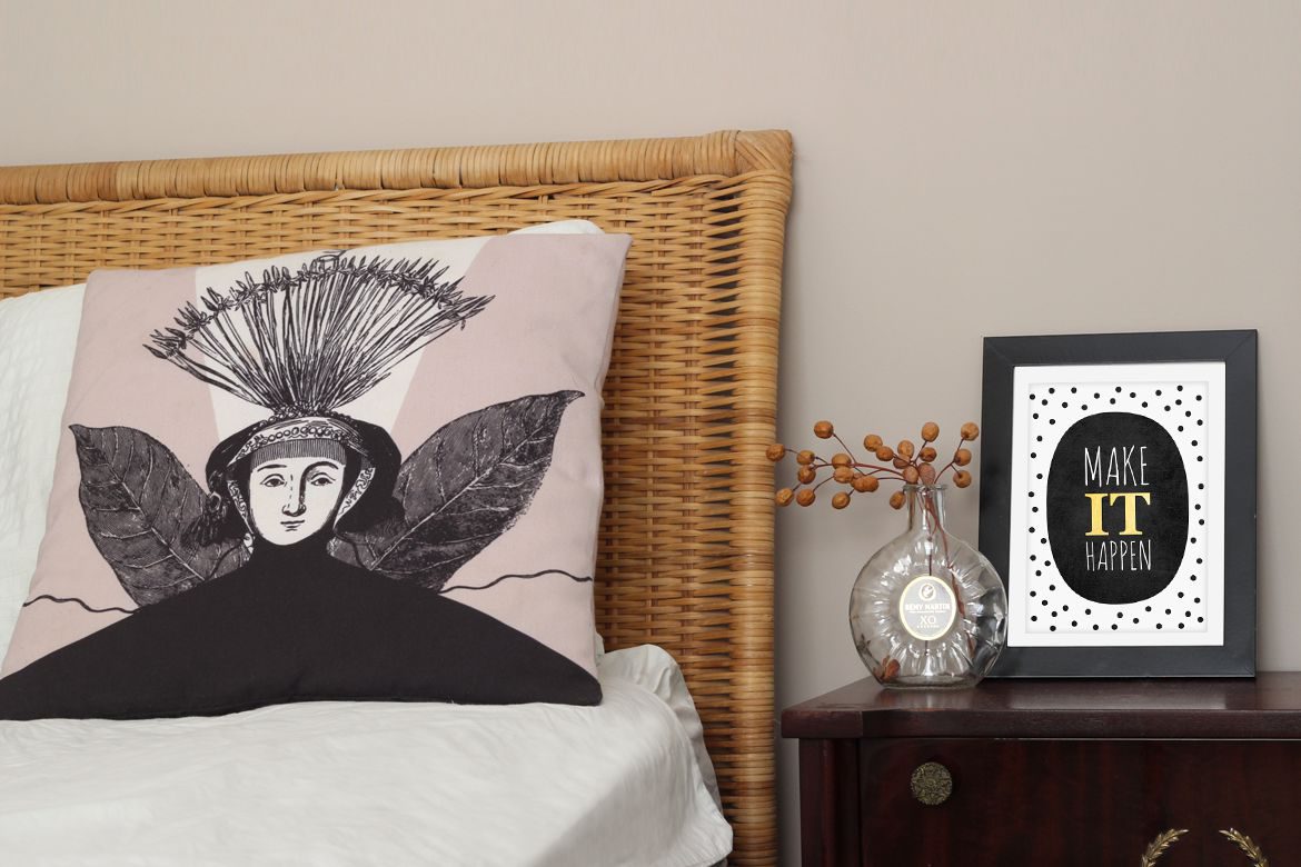 THE ART OF PRINTED PILLOWS