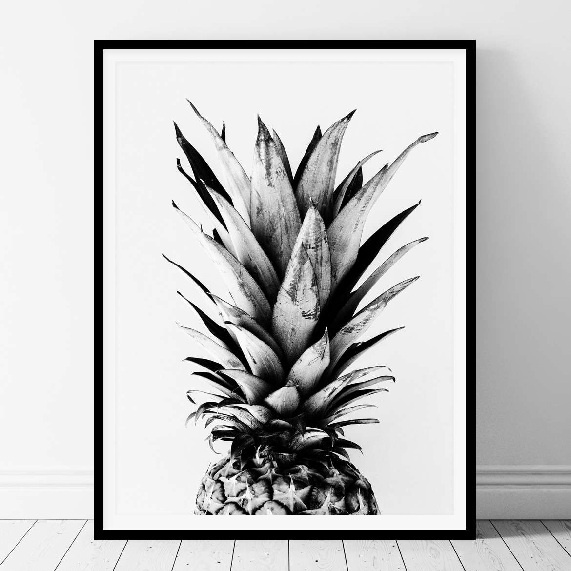Black and white pineapple printable